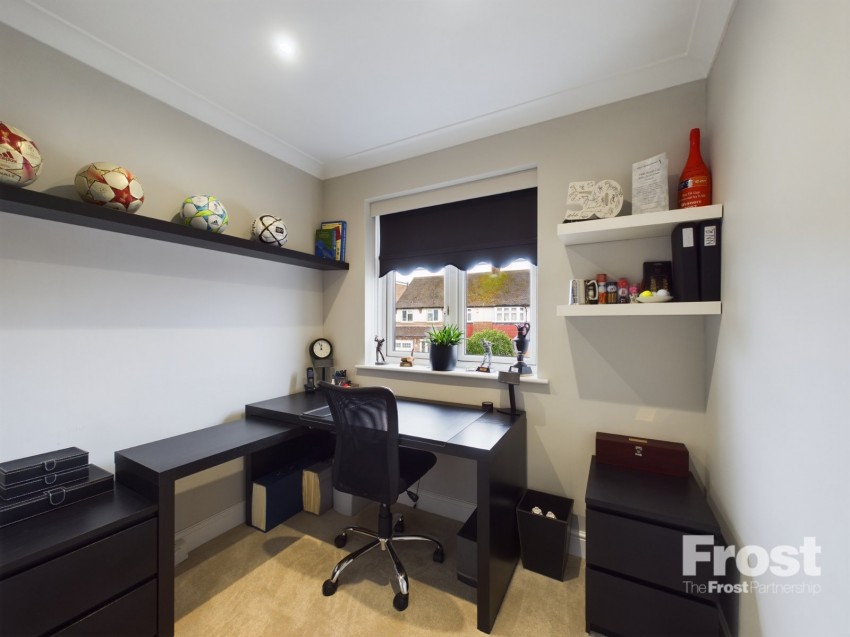 Images for Ashford, Surrey EAID:2640919782 BID:ASH