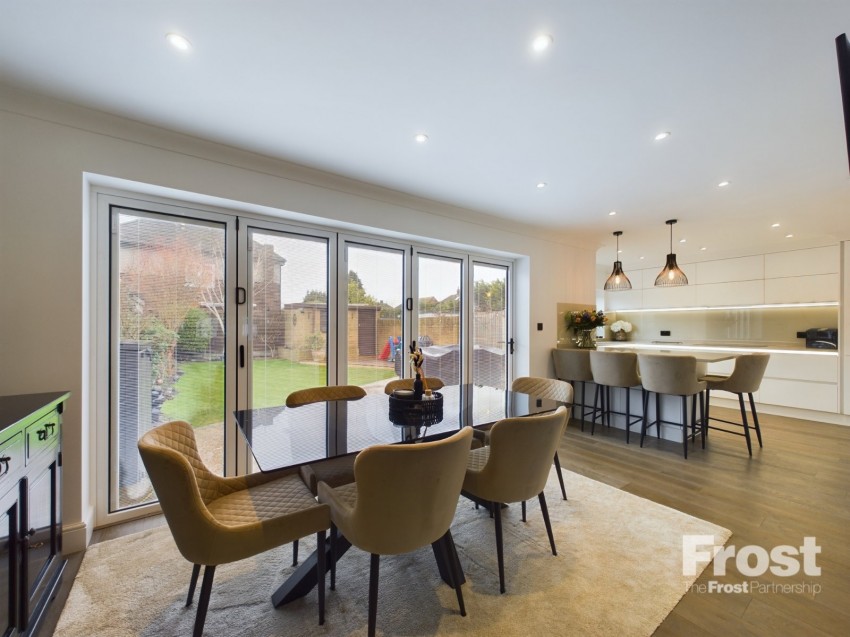 Images for Ashford, Surrey EAID:2640919782 BID:ASH