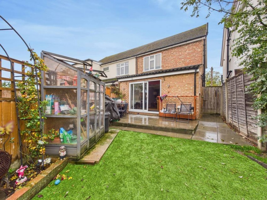 Images for Ashford, Surrey EAID:2640919782 BID:ASH