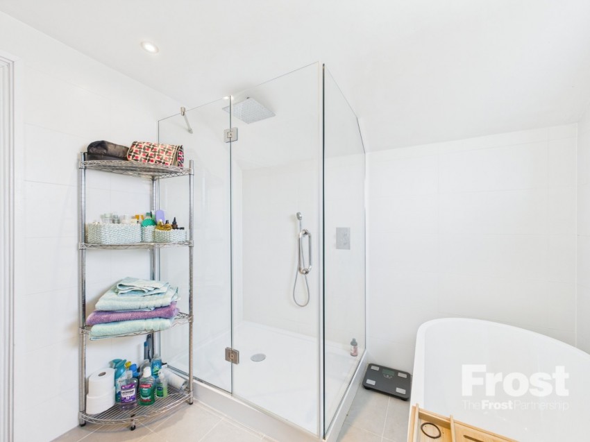 Images for Ashford, Surrey EAID:2640919782 BID:ASH