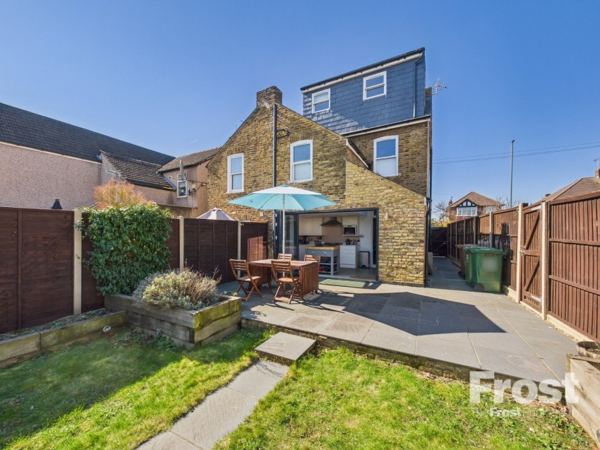 Images for Ashford, Surrey EAID:2640919782 BID:ASH