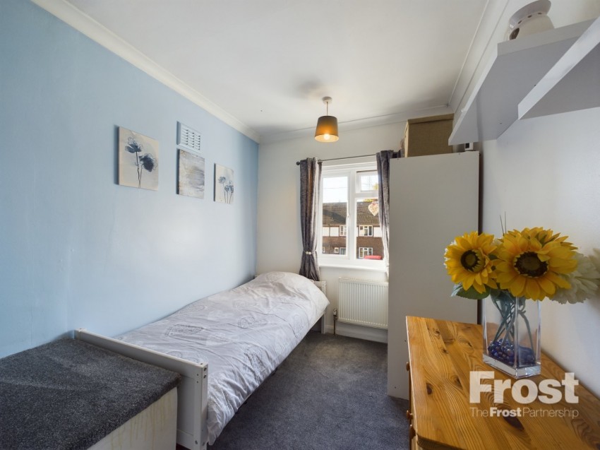 Images for Ashford, Surrey EAID:2640919782 BID:ASH