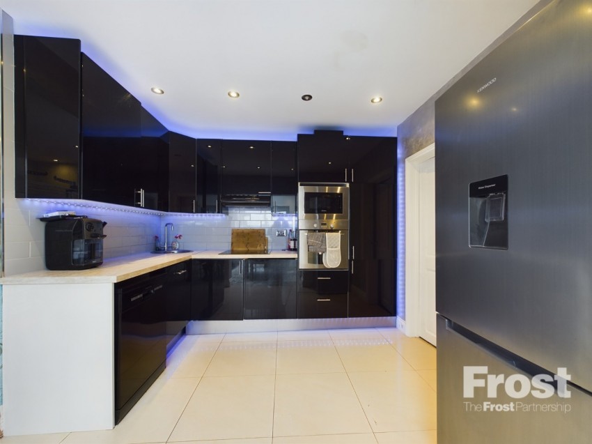 Images for Ashford, Surrey EAID:2640919782 BID:ASH