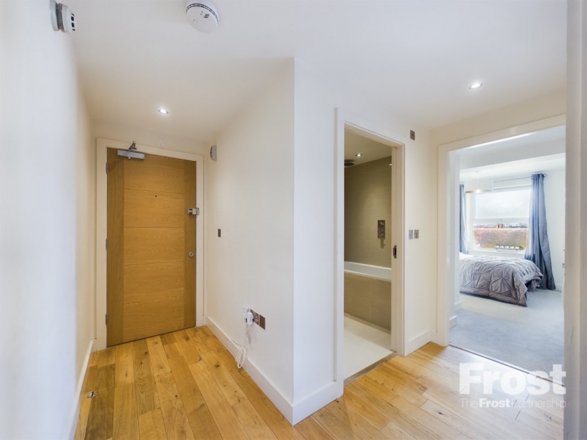 Images for Ashford, Surrey EAID:2640919782 BID:ASH