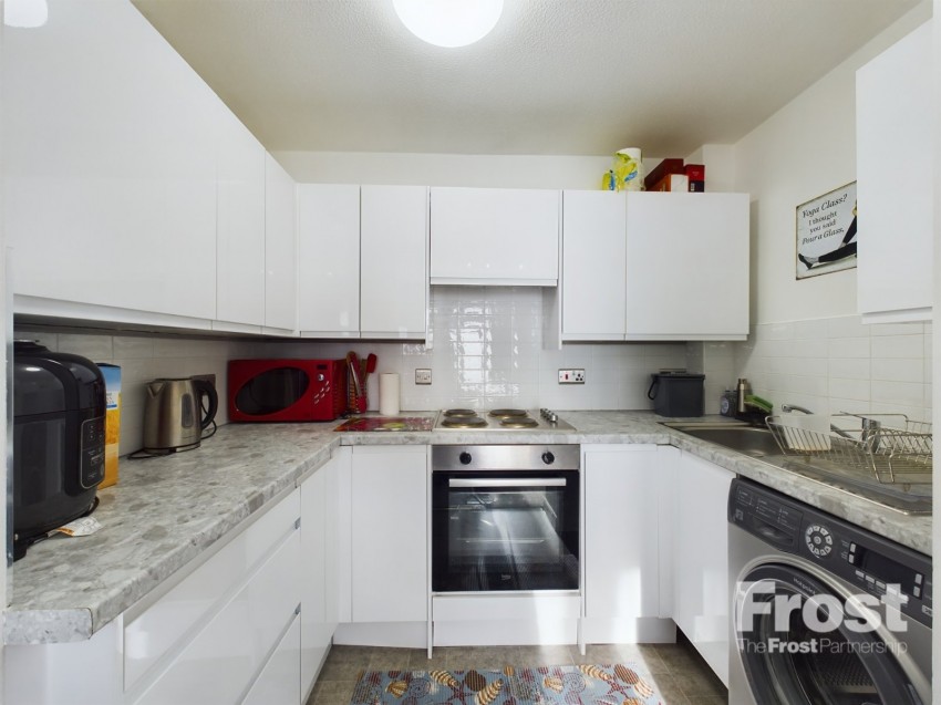 Images for Ashford, Surrey EAID:2640919782 BID:ASH