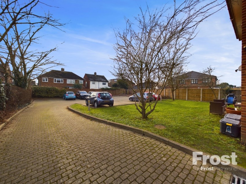 Images for Ashford, Surrey EAID:2640919782 BID:ASH