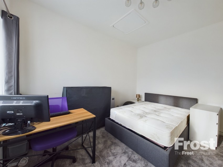 Images for Ashford, Surrey EAID:2640919782 BID:ASH