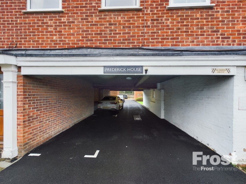 Images for Ashford, Surrey EAID:2640919782 BID:ASH