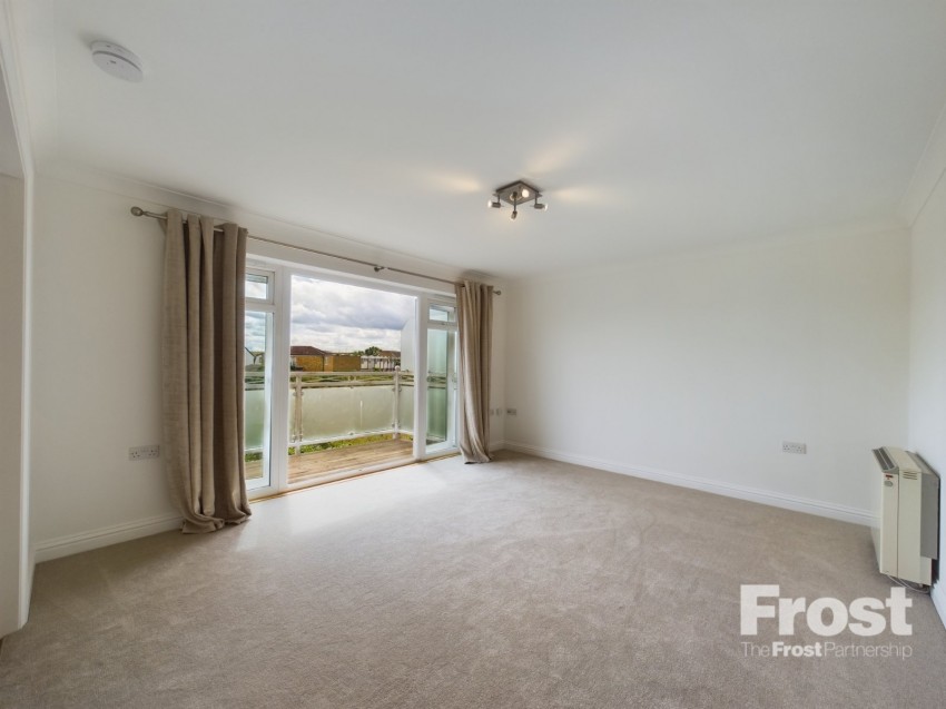 Images for Ashford, Surrey EAID:2640919782 BID:ASH