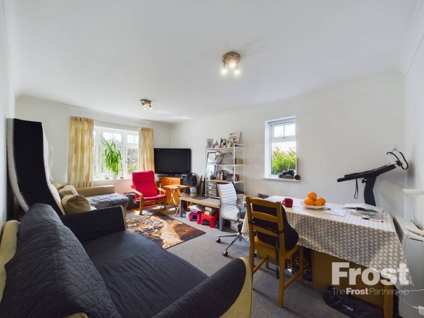 Images for Ashford, Surrey EAID:2640919782 BID:ASH