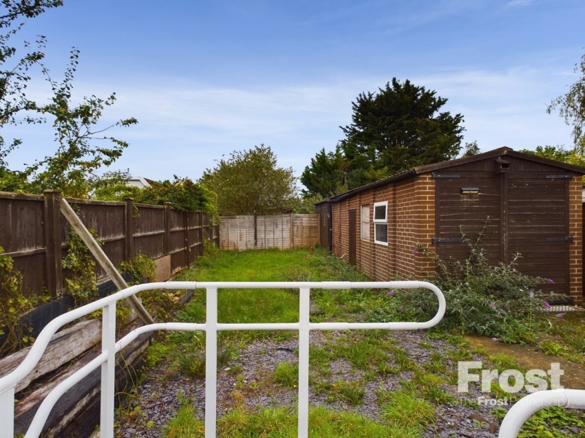 Images for Ashford, Surrey EAID:2640919782 BID:ASH