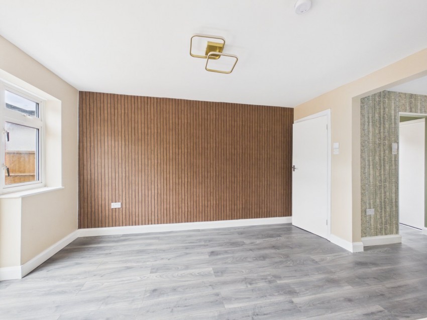 Images for Ashford, Surrey EAID:2640919782 BID:ASH
