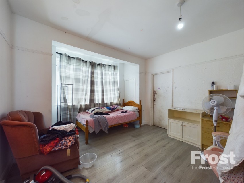 Images for Ashford, Surrey EAID:2640919782 BID:ASH