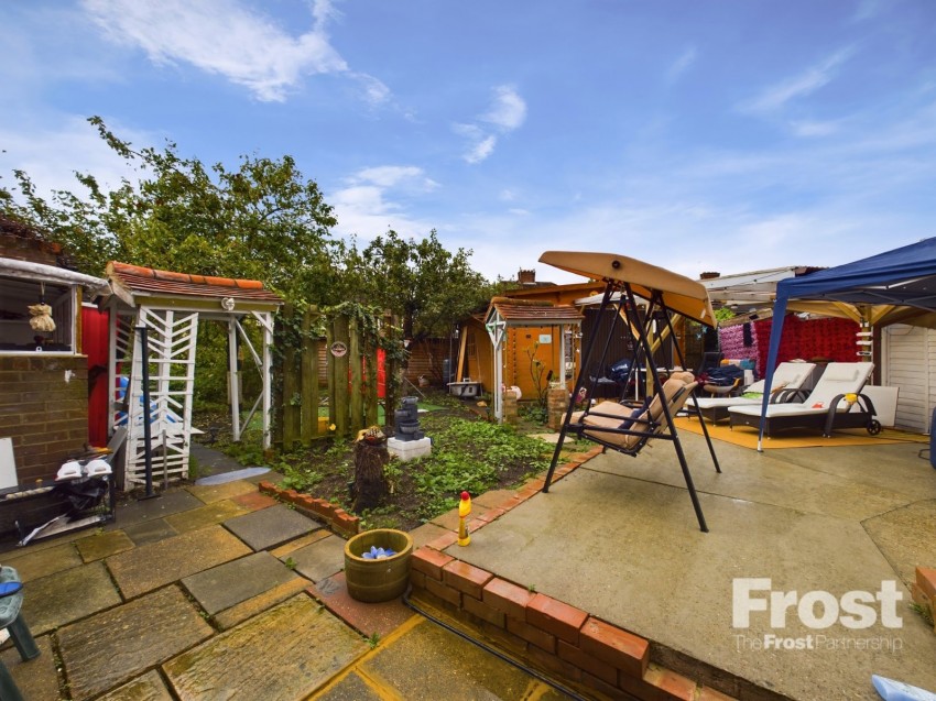 Images for Ashford, Surrey EAID:2640919782 BID:ASH