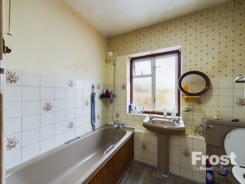 Images for Ashford, Surrey EAID:2640919782 BID:ASH