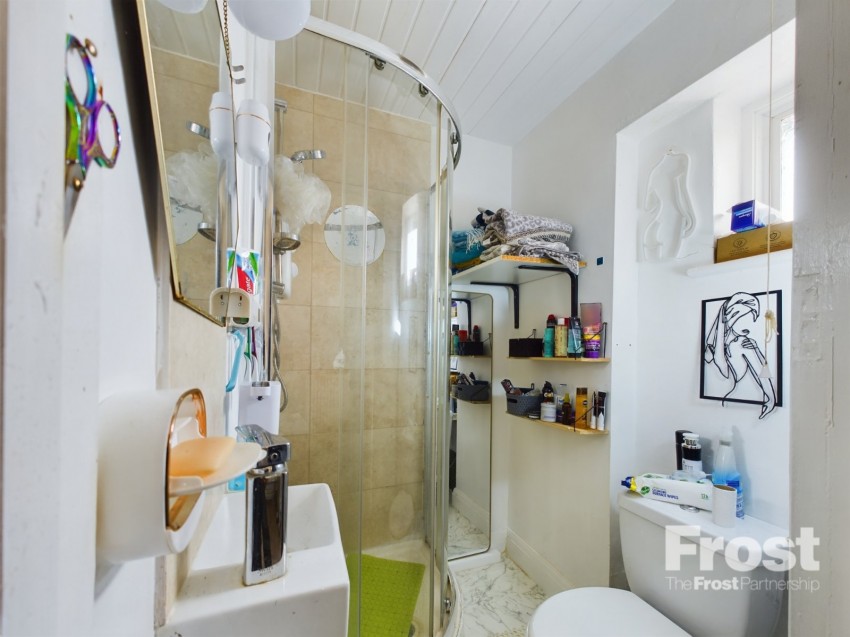 Images for Ashford, Surrey EAID:2640919782 BID:ASH