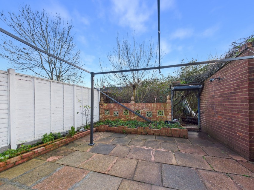 Images for Ashford, Surrey EAID:2640919782 BID:ASH