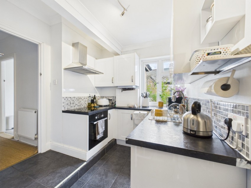 Images for Ashford, Surrey EAID:2640919782 BID:ASH