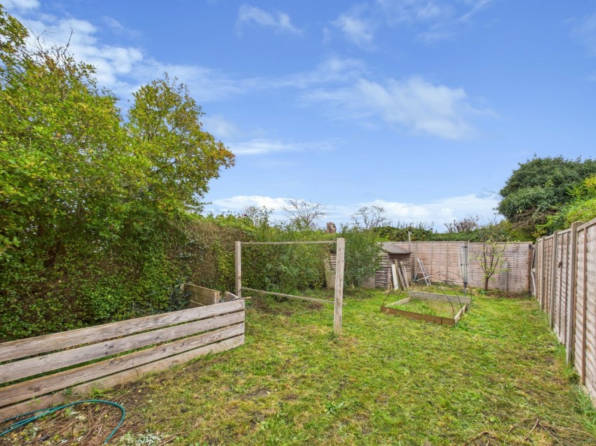 Images for Ashford, Surrey EAID:2640919782 BID:ASH