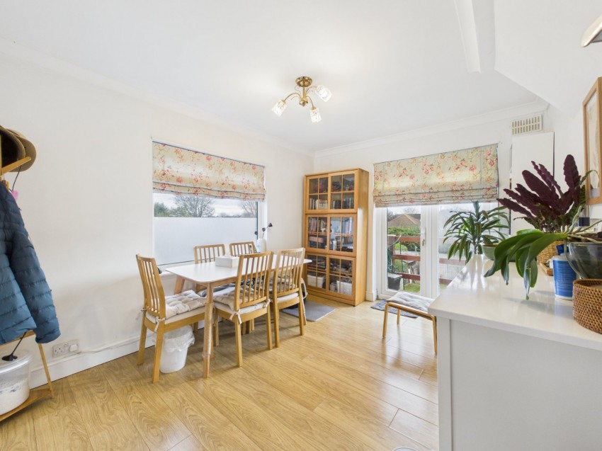 Images for Ashford, Surrey EAID:2640919782 BID:ASH