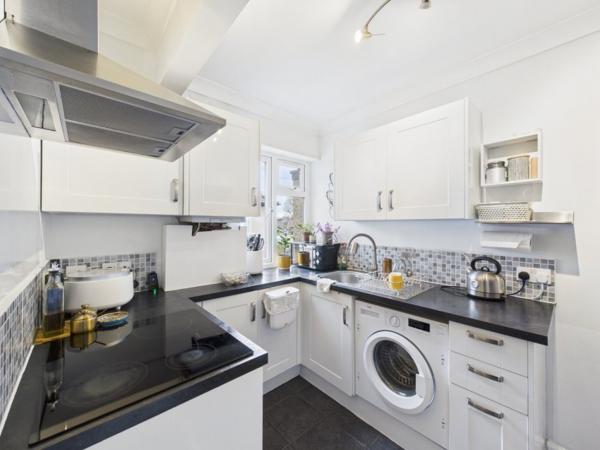 Images for Ashford, Surrey EAID:2640919782 BID:ASH