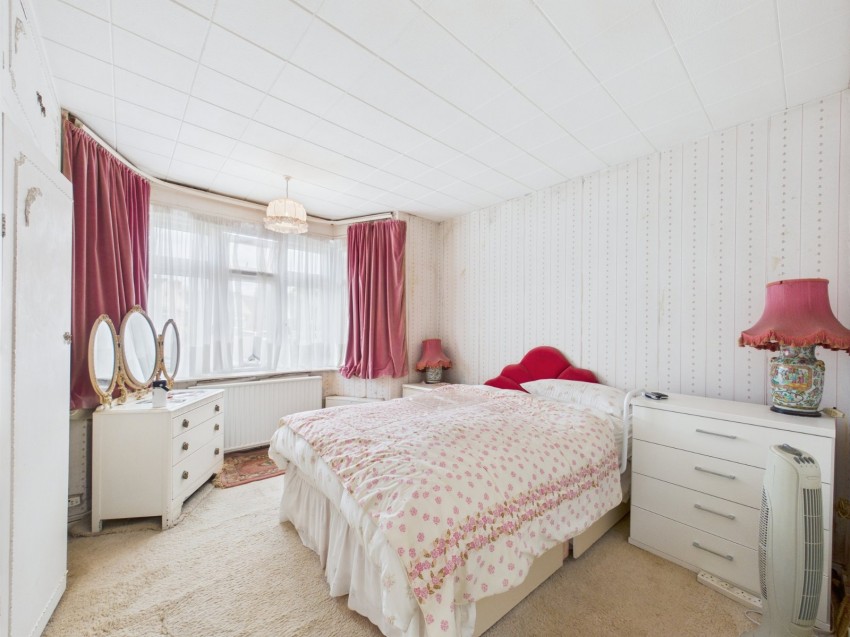 Images for Stanwell, Staines-upon-Thames, Surrey EAID:2640919782 BID:ASH