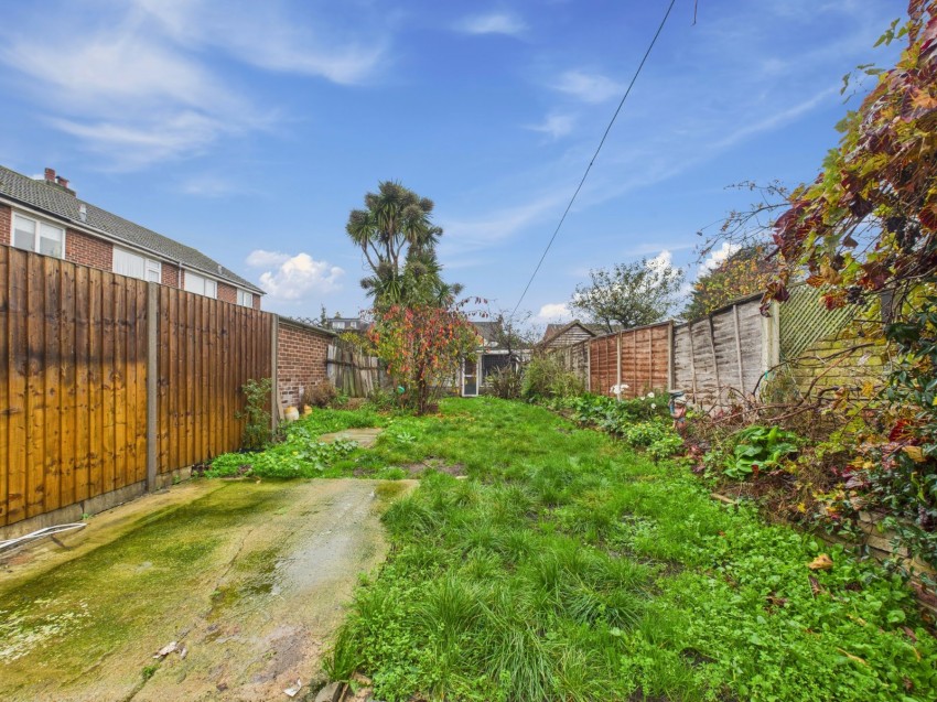 Images for Ashford, Surrey EAID:2640919782 BID:ASH