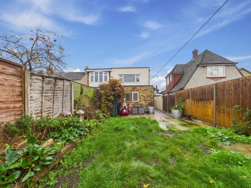 Images for Ashford, Surrey EAID:2640919782 BID:ASH