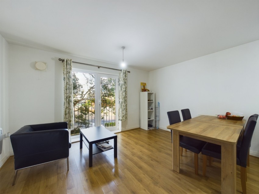 Images for Ashford, Surrey EAID:2640919782 BID:ASH