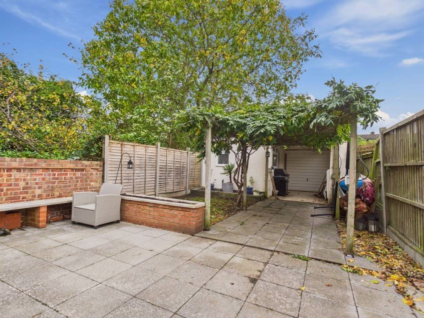 Images for Ashford, Surrey EAID:2640919782 BID:ASH