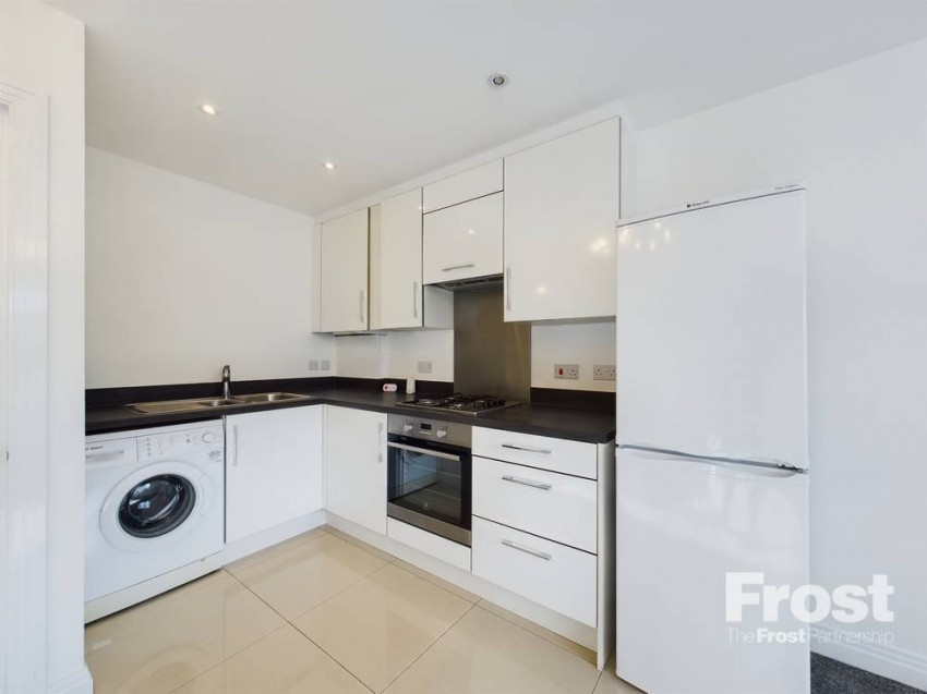 Images for Ashford, Surrey EAID:2640919782 BID:ASH