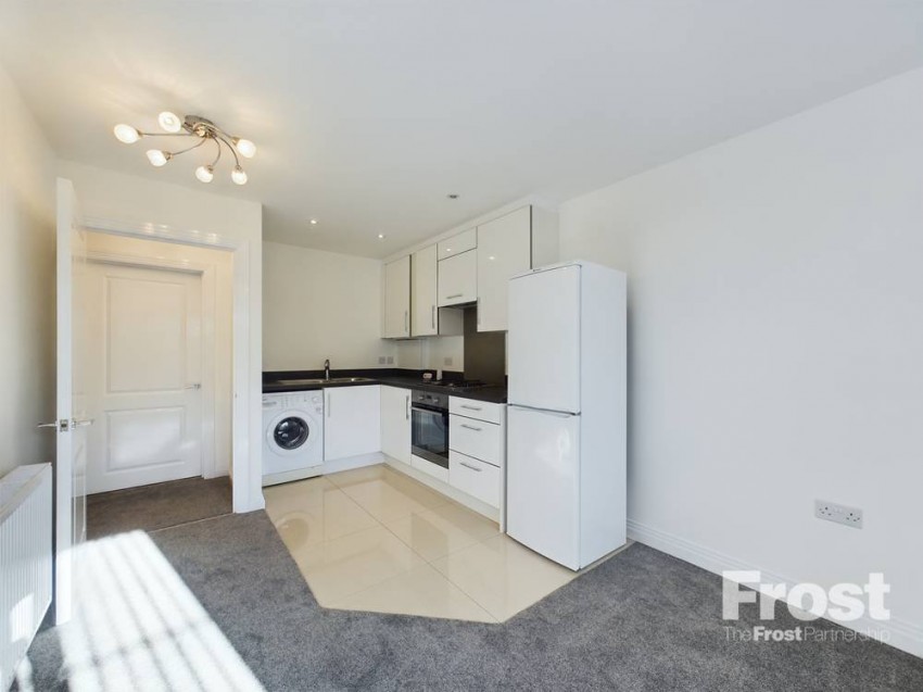 Images for Ashford, Surrey EAID:2640919782 BID:ASH