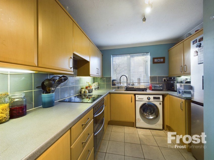 Images for Ashford, Surrey EAID:2640919782 BID:ASH