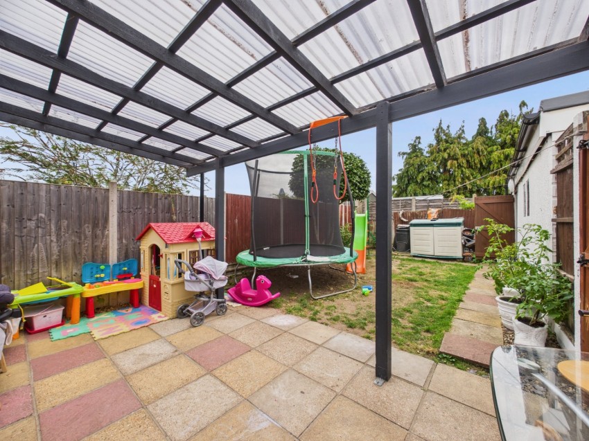 Images for Ashford, Surrey EAID:2640919782 BID:ASH