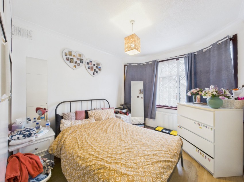 Images for Ashford, Surrey EAID:2640919782 BID:ASH