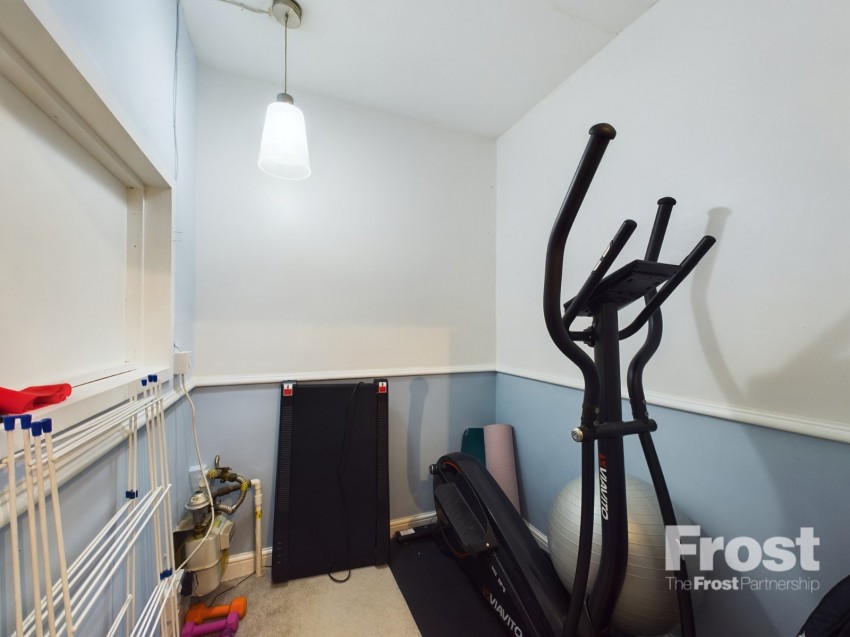 Images for Ashford, Surrey EAID:2640919782 BID:ASH