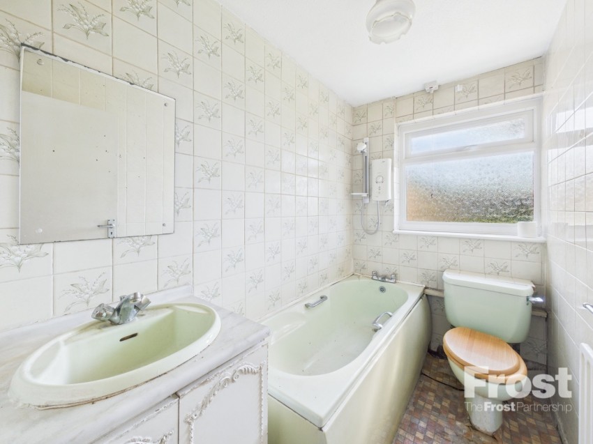 Images for Sunbury-on-Thames, Surrey EAID:2640919782 BID:ASH