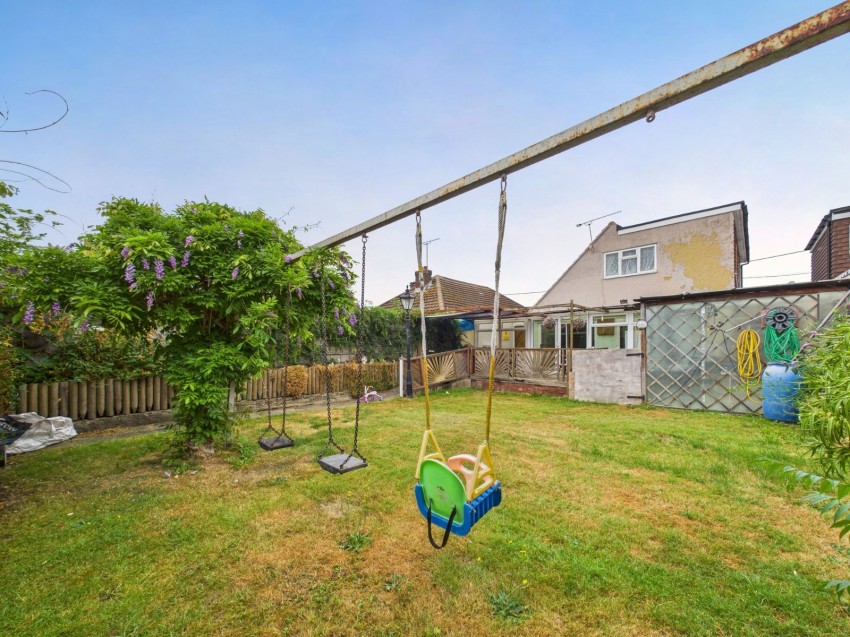 Images for Ashford, Surrey EAID:2640919782 BID:ASH