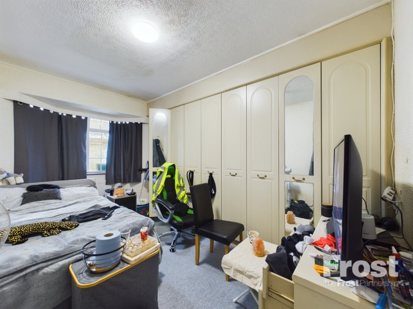 Images for Ashford, Surrey EAID:2640919782 BID:ASH