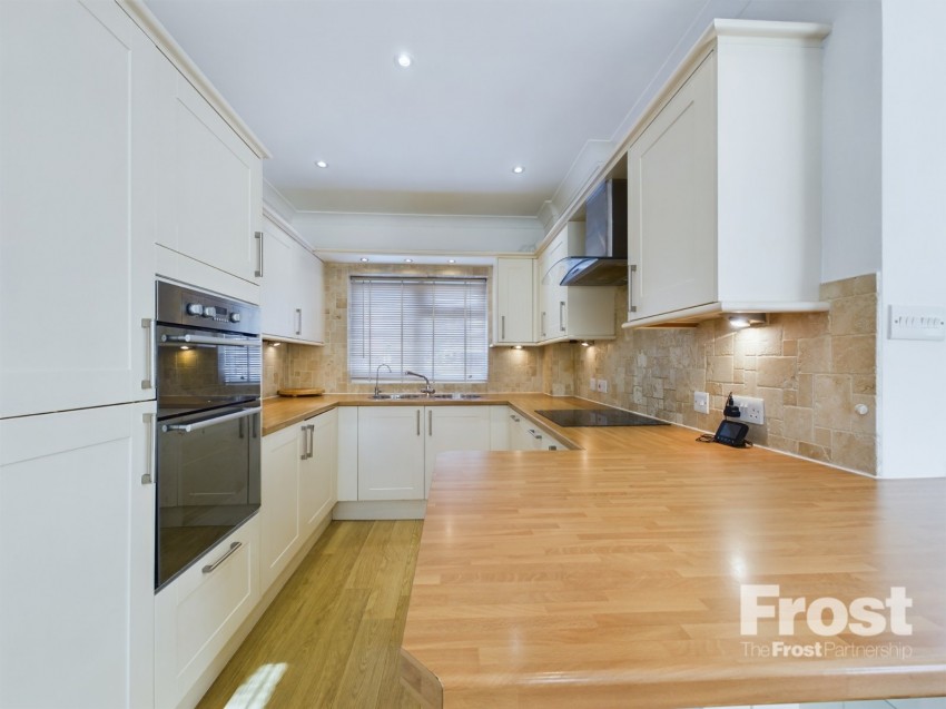 Images for Ashford, Surrey EAID:2640919782 BID:ASH