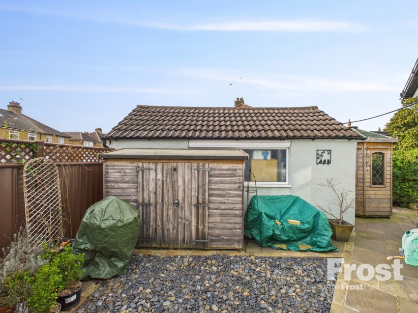 Images for Ashford, Surrey EAID:2640919782 BID:ASH