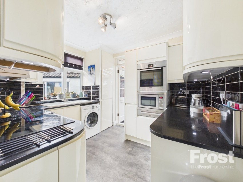 Images for Ashford, Surrey EAID:2640919782 BID:ASH