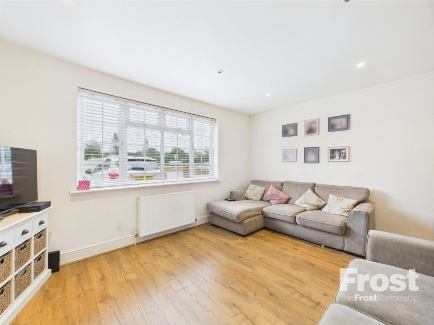 Images for Ashford, Surrey EAID:2640919782 BID:ASH