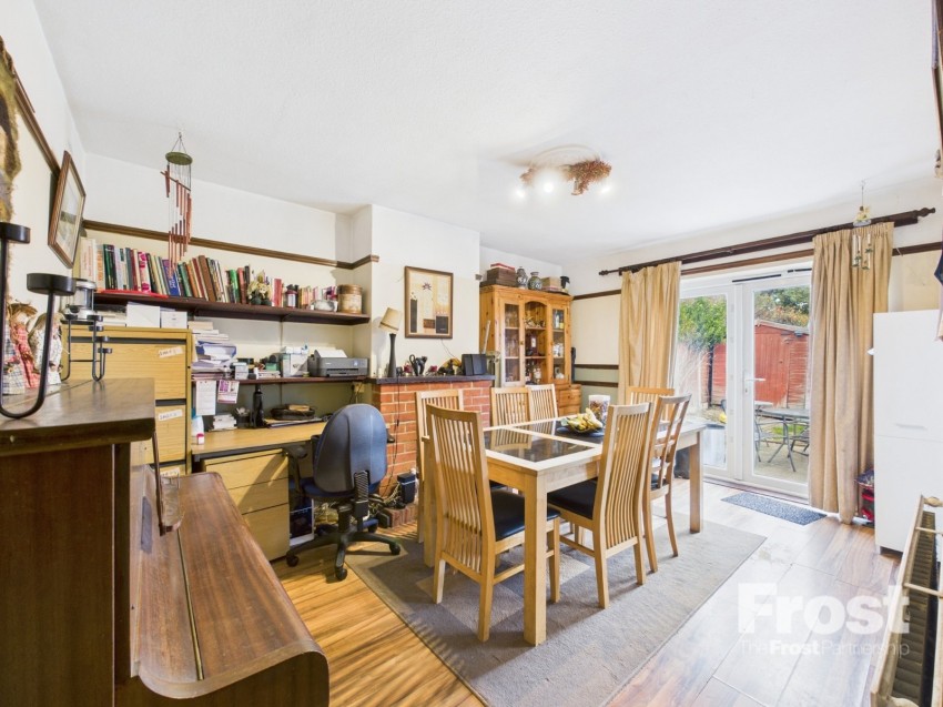 Images for Ashford, Surrey EAID:2640919782 BID:ASH