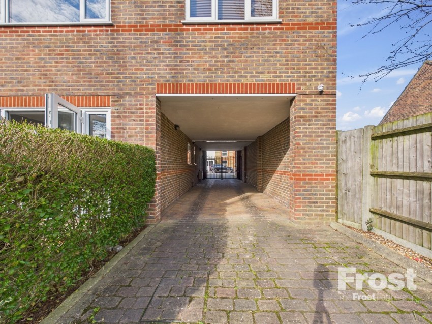 Images for Ashford, Surrey EAID:2640919782 BID:ASH