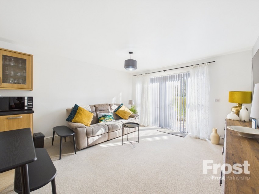 Images for Ashford, Surrey EAID:2640919782 BID:ASH