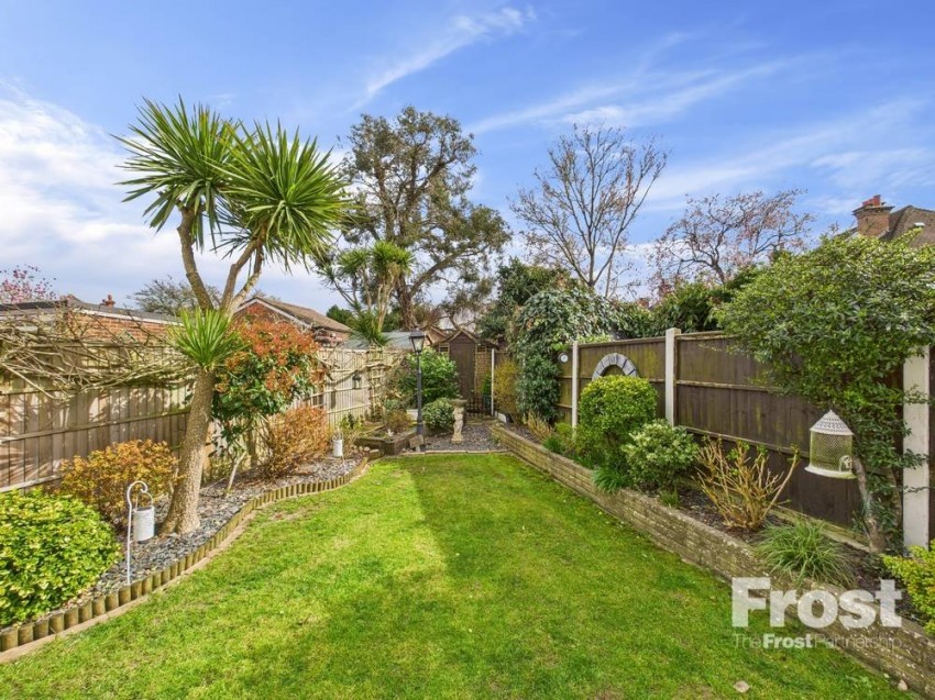 Images for Ashford, Surrey EAID:2640919782 BID:ASH