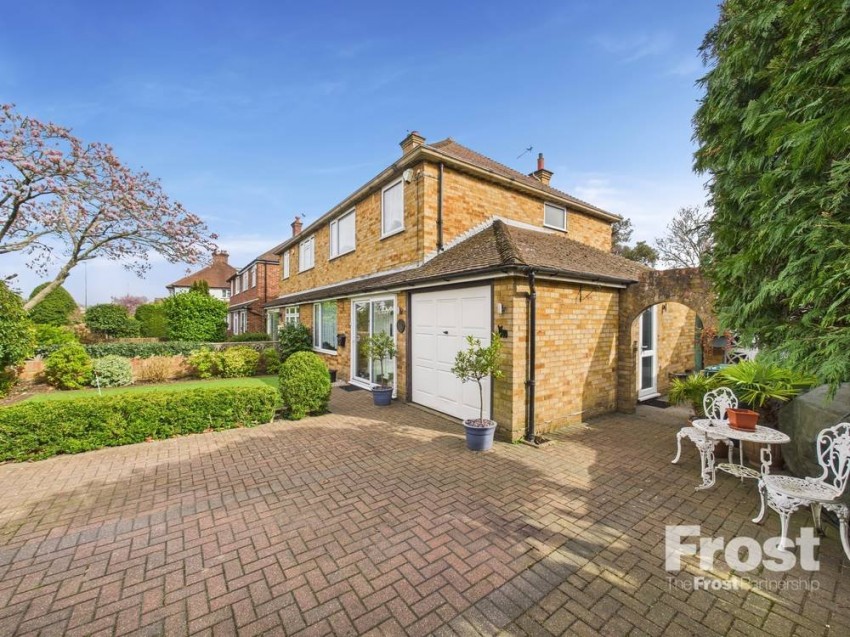 Images for Ashford, Surrey EAID:2640919782 BID:ASH