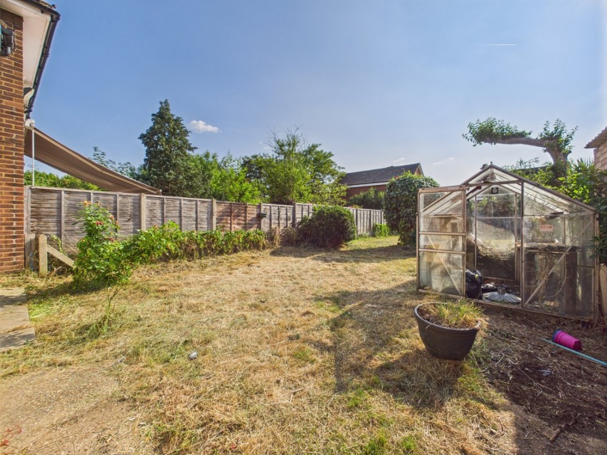Images for Ashford, Surrey EAID:2640919782 BID:ASH