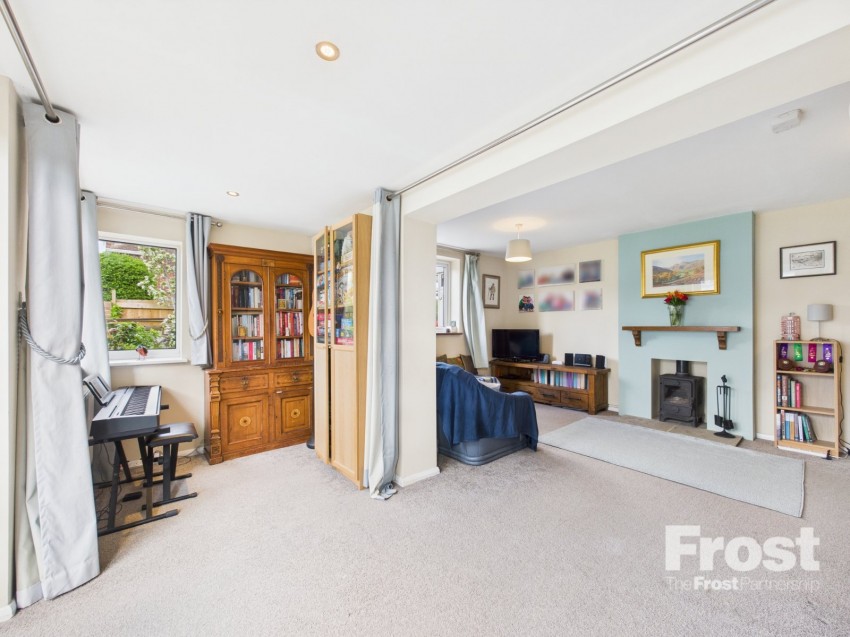 Images for Ashford, Surrey EAID:2640919782 BID:ASH